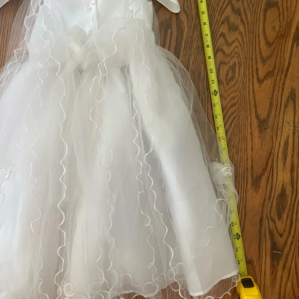 🟢 3 for $15 - FLOWER GIRL White chiffon dress with crinolines. Size 5T - Picture 6 of 8
